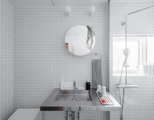 トイレとシャワー