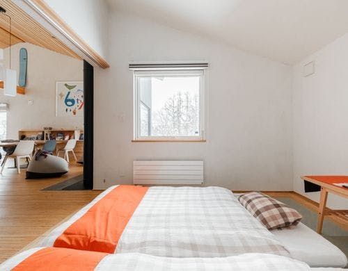 リビングと隣接の和室は、障子で仕切り可能