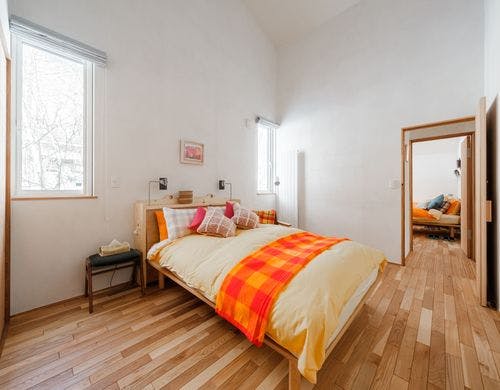 ダブルベッドルーム（専用バスルーム付き）