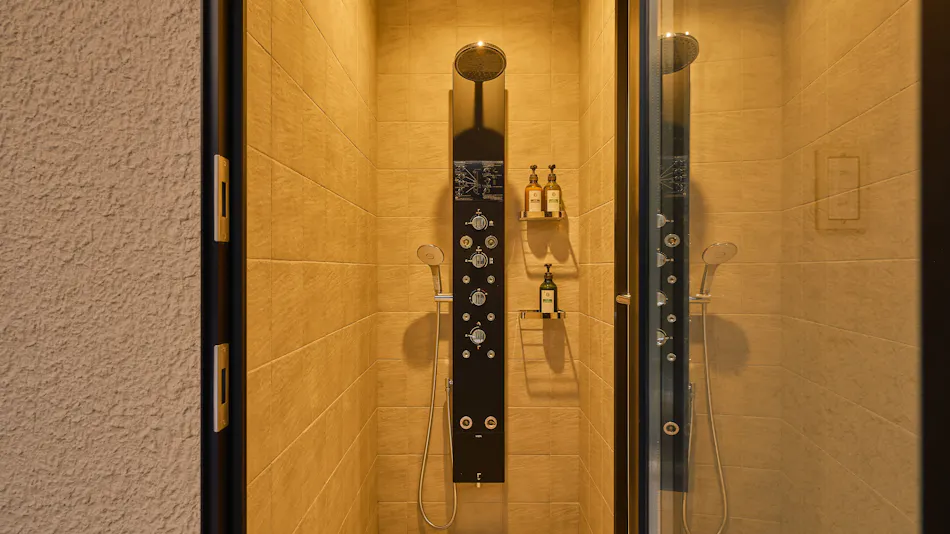 OKADOYA Osaka Kishinosato-tamade “Sky Window SPA”