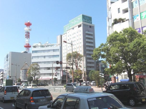 เดินประมาณ 10 นาทีจากสถานี JR มิยาซากิ