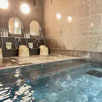 ห้องอาบน้ำรวม