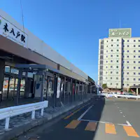 จากสถานีฮนฮาจิโนเฮะไปยังโรงแรมใช้เวลาเดินเพียง 1 นาที