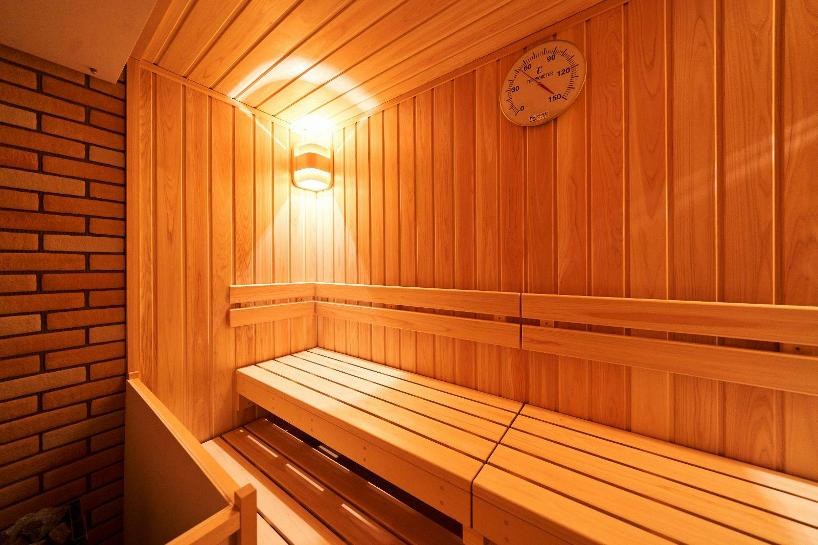 ซาวน่าฮิโนกิ