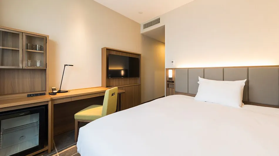 JR-East Hotel Mets Mejiro