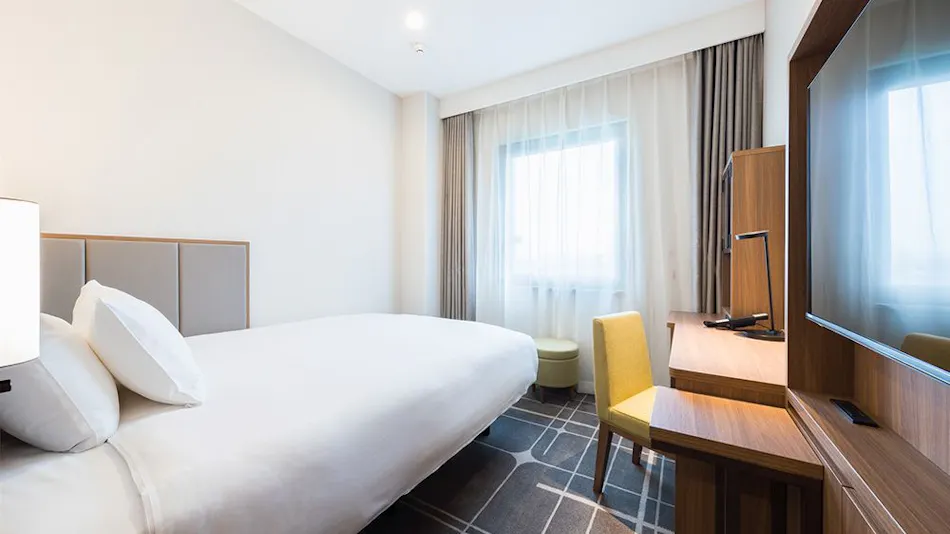 JR-East Hotel Mets Mejiro