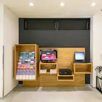 เครื่องค้นหาร้านอาหารใกล้เคียง & มุมพีซีฟรี