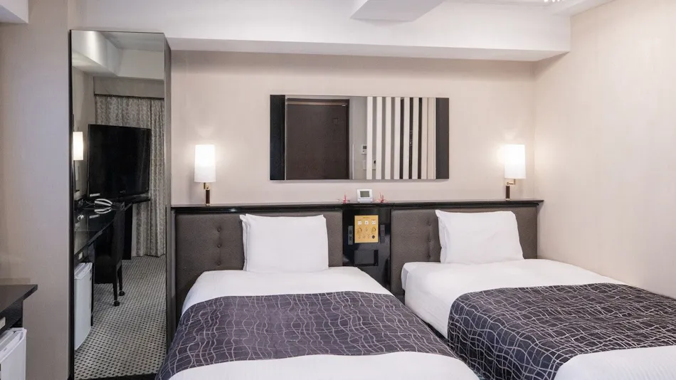APA Hotel <Ningyocho Eki Kita>