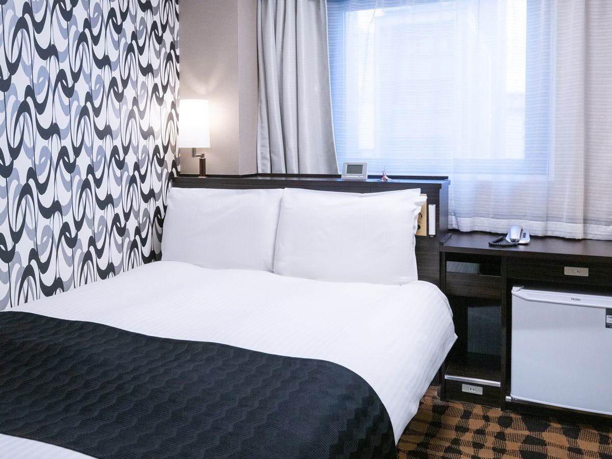 ห้องพักเดี่ยว (เตียงเซมิดับเบิล)