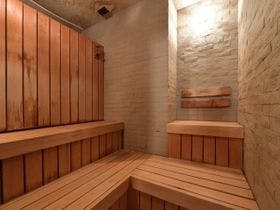 アパヴィラホテル＜名古屋丸の内駅前＞(アパホテルズ＆リゾーツ)