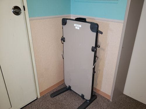 ズボンプレッサー