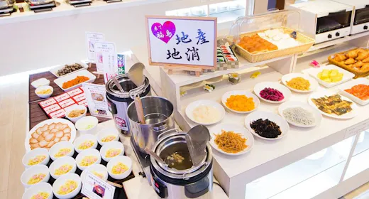 【บุฟเฟ่ต์อาหารเช้าแบบญี่ปุ่นและตะวันตก】ยอดนิยมอันดับ 1~พร้อมออนเซ็นและซาวน่า~เดินเพียง 2 นาทีจากสถานี JR อิวากิ