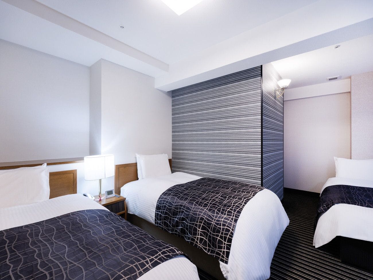 APA Hotel <Osaka Tanimachi 4-chome Eki-mae Kita>