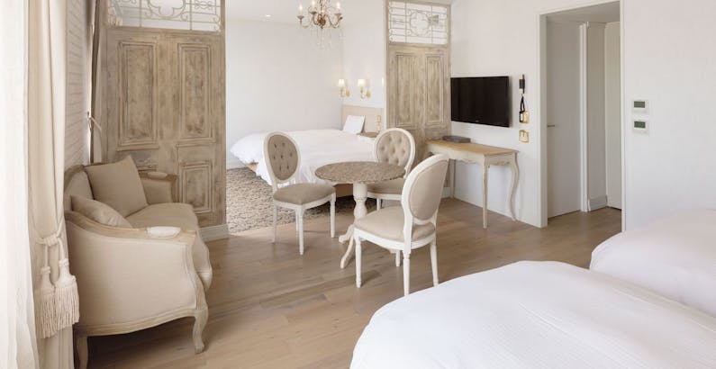 禁煙 パレススイート46平米 最大4名様までok グループプラン 3名以上のご宿泊にお勧め 女子会 三世代 ファミリー歓迎 素泊まり プラン ホテルプラム Hotel Plumm 横浜 一休 Comビジネス 禁煙 パレススイート46平米 最大4名様までok グループプラン 3名以上のご宿泊にお勧め 女子会 三世代 ファミリー歓迎 素泊まり プラン ホテルプラム Hotel Plumm 横浜 一休 Comビジネス