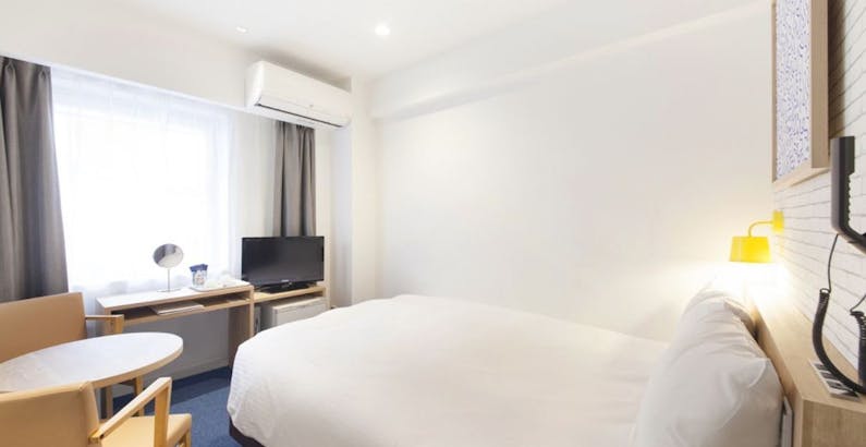 禁煙 デザイナーズスタンダードダブル シモンズベッド 一休 Com 港町 横浜観光におススメ ためて嬉しいポイント最大4倍 素泊まりプランプラン ホテルプラム Hotel Plumm 横浜 一休 Comビジネス