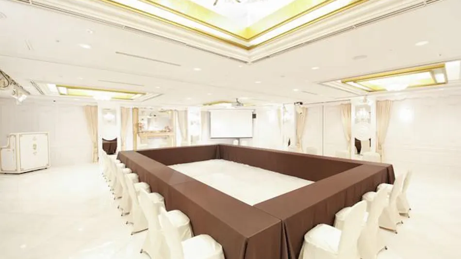 Hotel Plumm Yokohama
