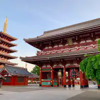 ประตูโฮโซมงและเจดีย์ห้าชั้น