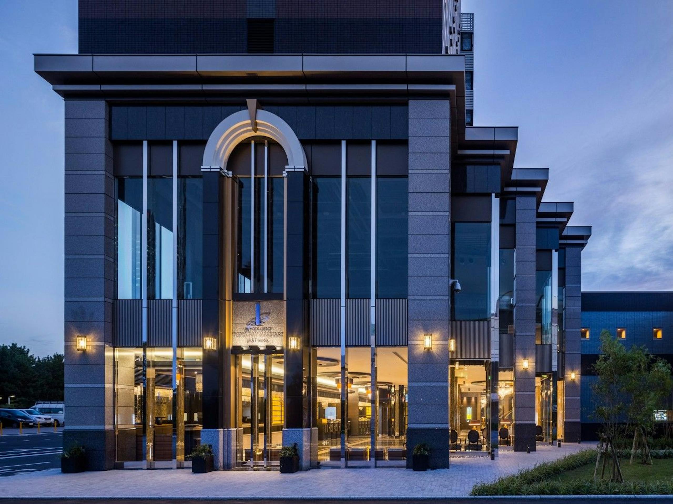 アパホテル&リゾート〈東京ベイ幕張〉