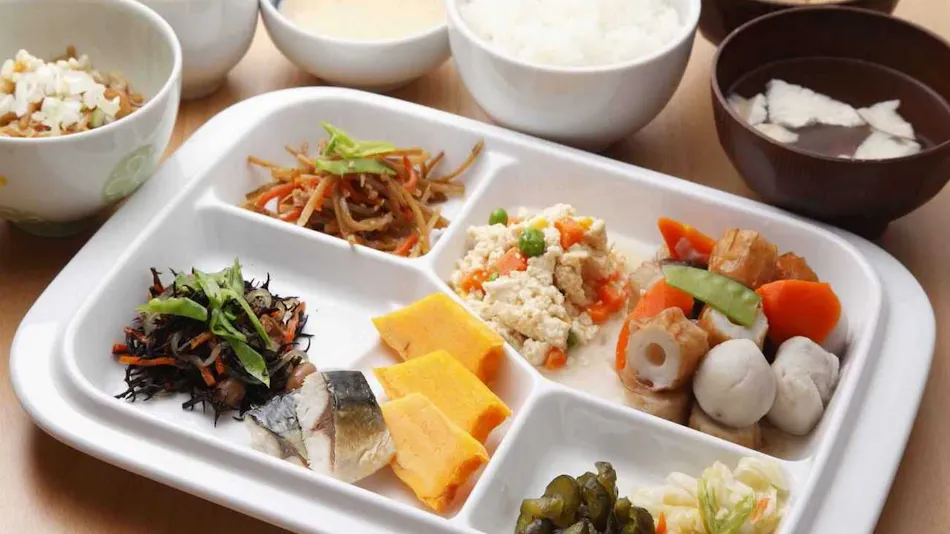 APA Hotel 〈Aomori Eki Kenchodori〉