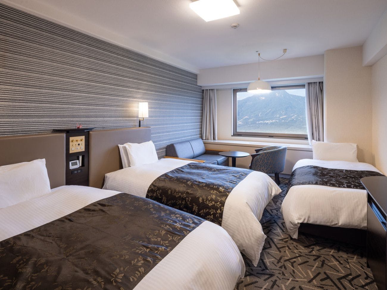 本館　トリプルルーム