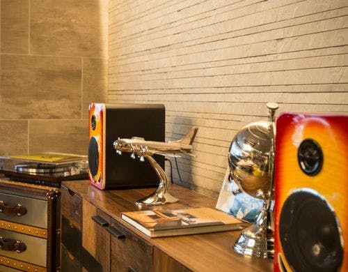 リビングロビー：レコード