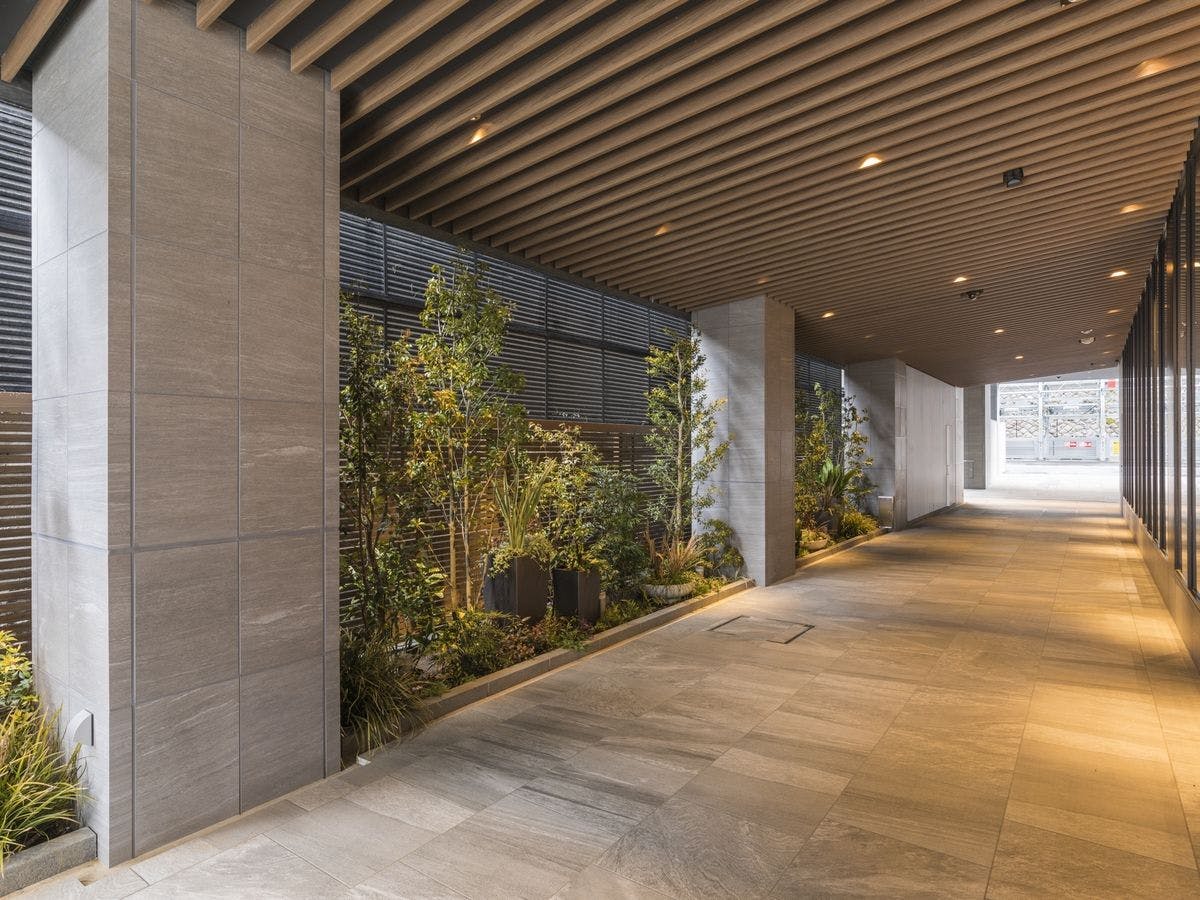 エントランス　Entrance02