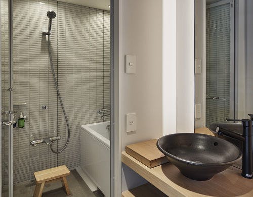 ダブルルーム　浴室