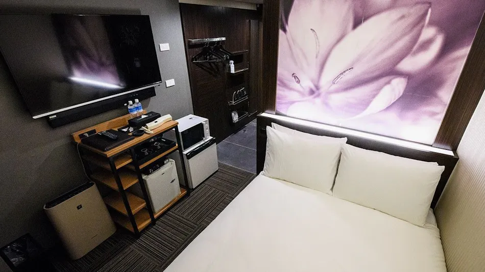 Meguro Holic Hotel (formerly Hotel Leon Meguro) (Rebranded and opened on March 16, 2020)