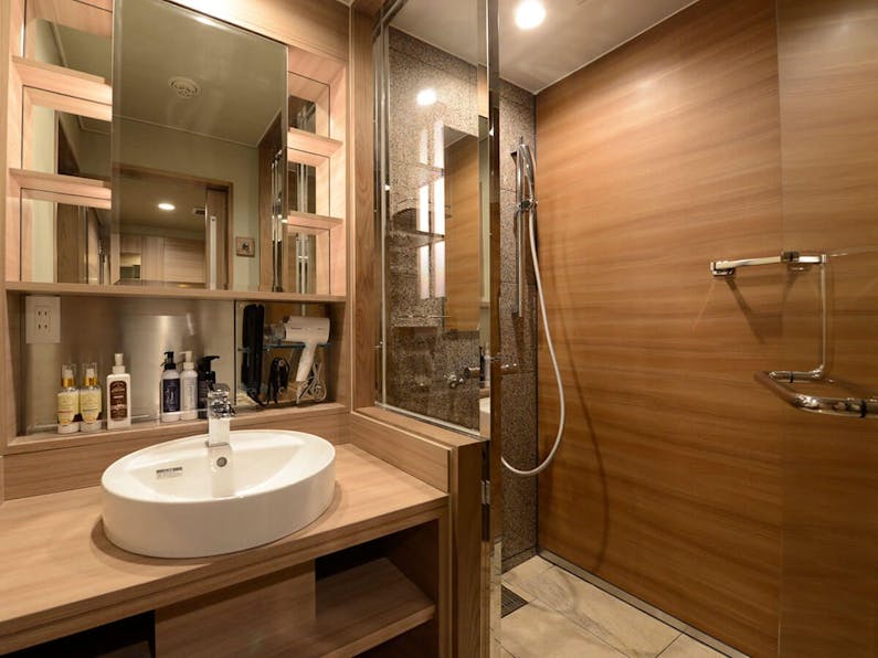 目黒ホリックホテル 旧ホテルレオン目黒 年3月16日リブランドオー プン 2連泊プラン 素泊まり 2泊以上でお得 目黒駅西口より徒歩3分 エコノミーダブル 禁煙 宿泊予約は 一休 Com 目黒ホリックホテル 旧ホテルレオン目黒 年3月16日リブランドオー プン 2連泊プラン 素泊まり 2泊以上でお得 目黒駅西口より徒歩3分 エコノミーダブル 禁煙 宿泊予約は 一休 Com