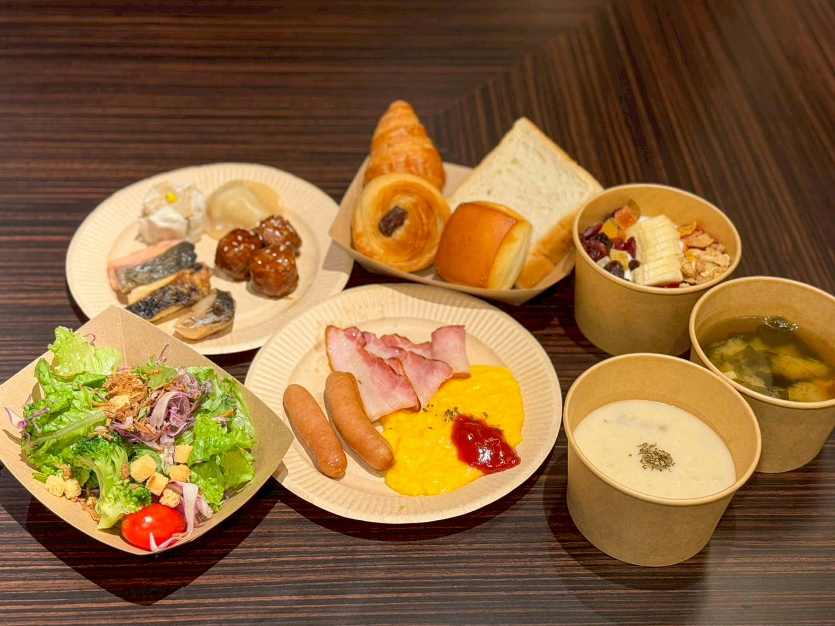 朝食ビュッフェ