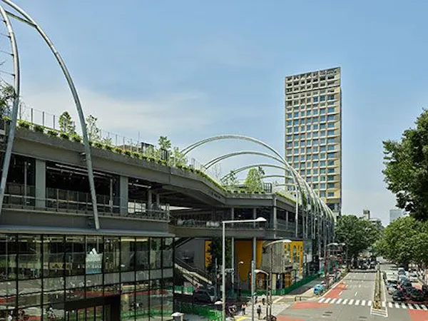 【基本】次世代型ライフスタイルホテル~渋谷宮下公園直結で緑に包まれた滞在を<素泊り>