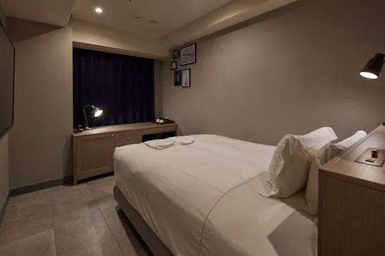 スタンダードダブル / 15平米~