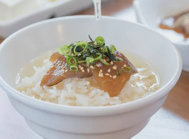 朝食