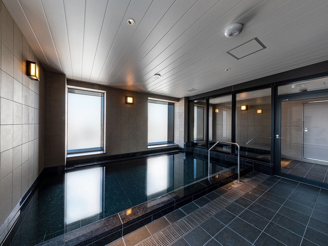 【大浴場】＜19F＞五感癒す高層階大浴場