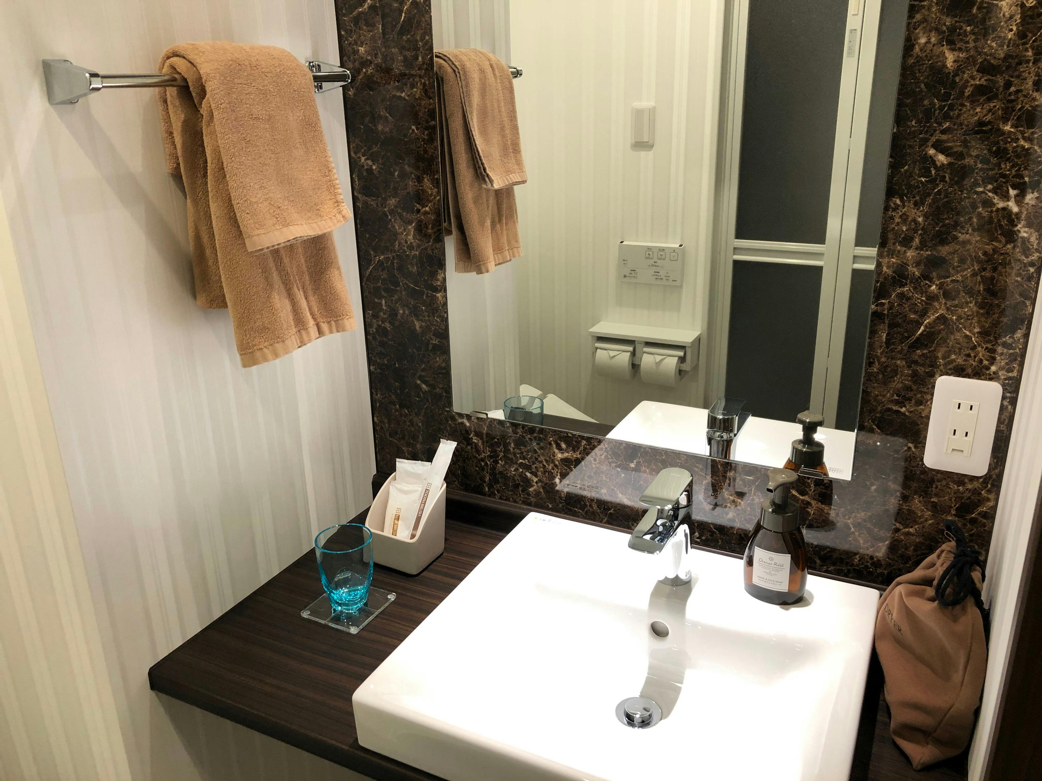 シングルバスルーム