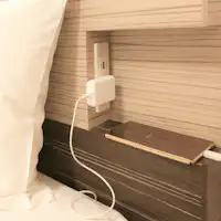 ปลั๊กหัวเตียง