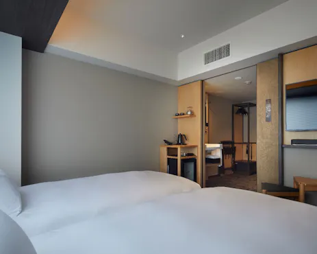 ซูพีเรีย ทวิน・ดีลักซ์ ทวิน