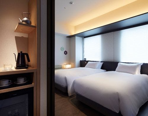 コーナーツイン（ユニバーサル）