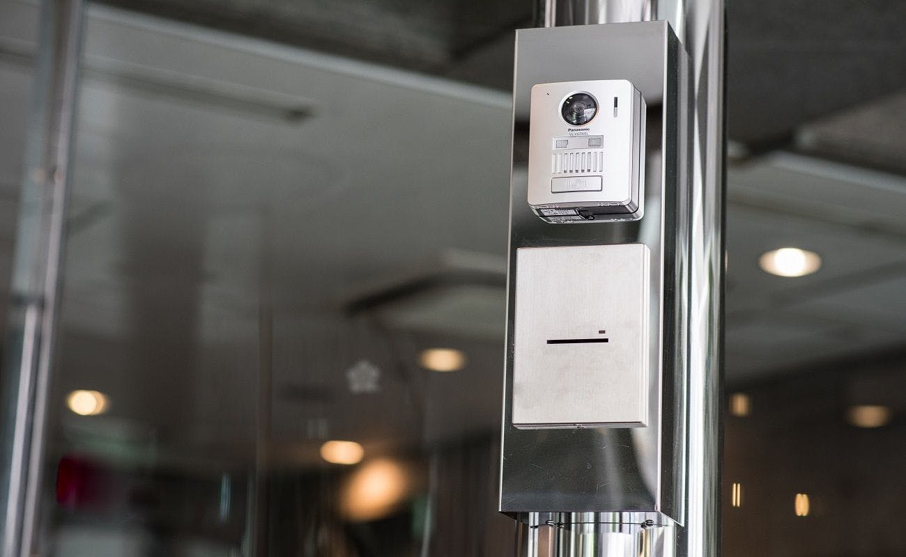 【エントランスセキュリティシステム】