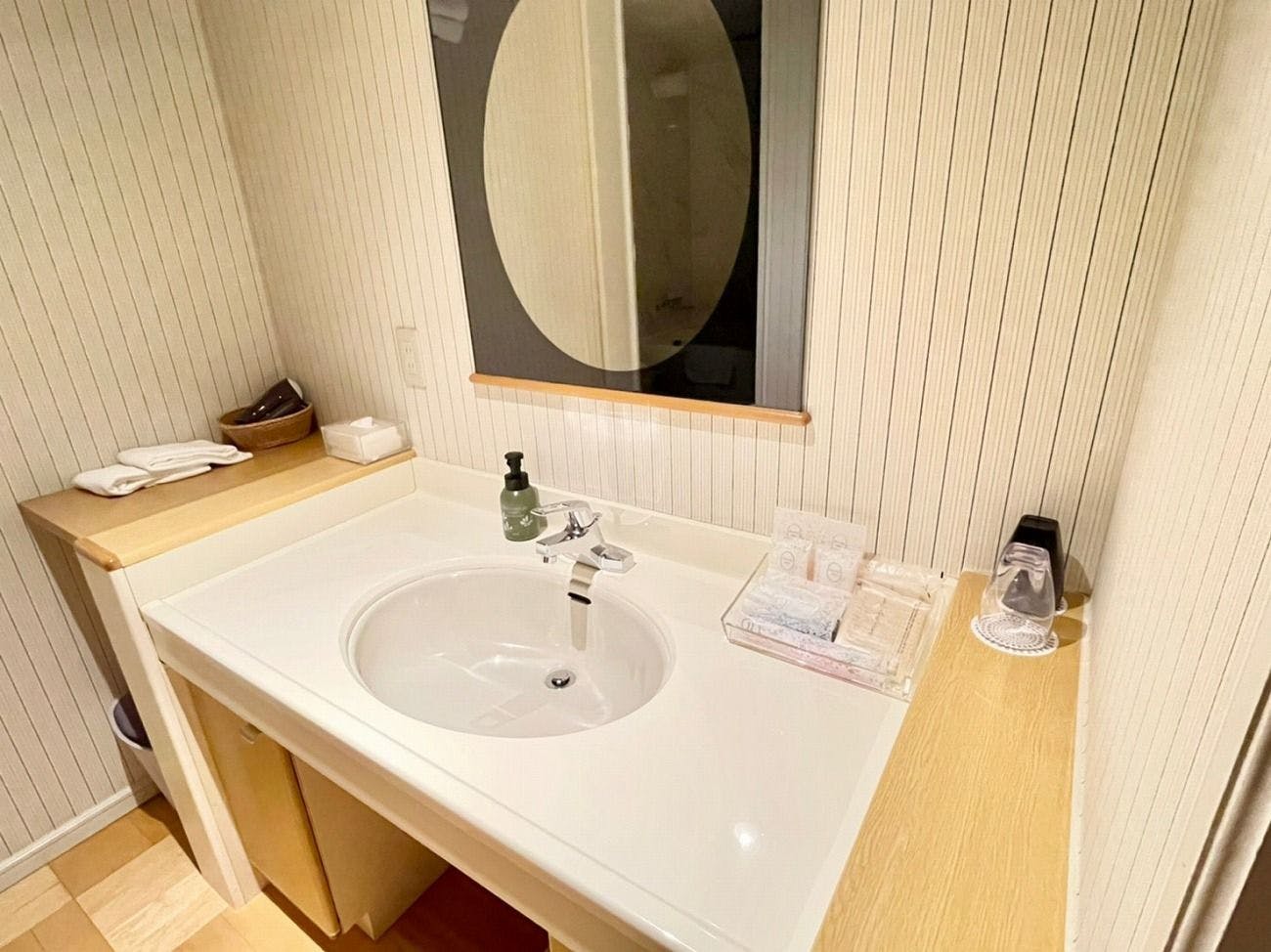 禁煙プレミアムジュニアスイート　洗面所