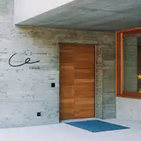 ทางเข้าอาคารเซ็นทรัล