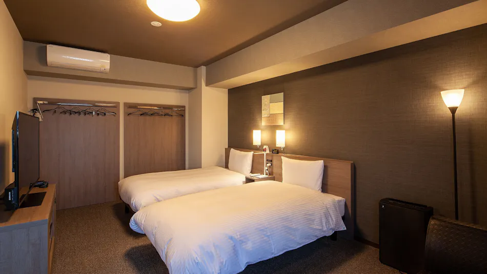 Hotel Route-Inn Miyoshi Ekimae