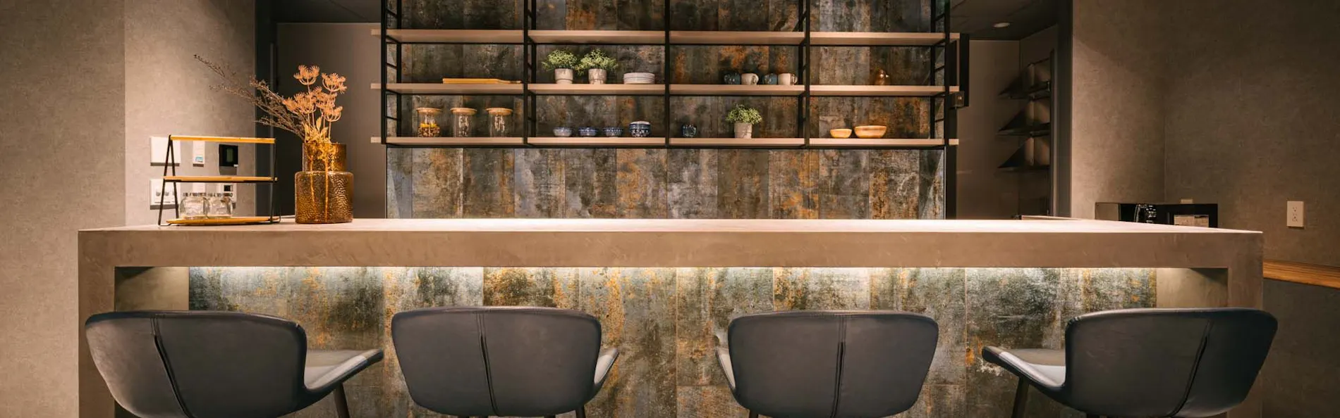 R Hotel Namba South