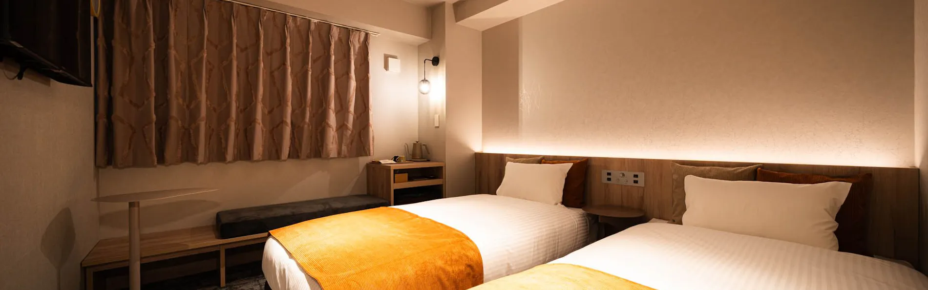 R Hotel Namba South