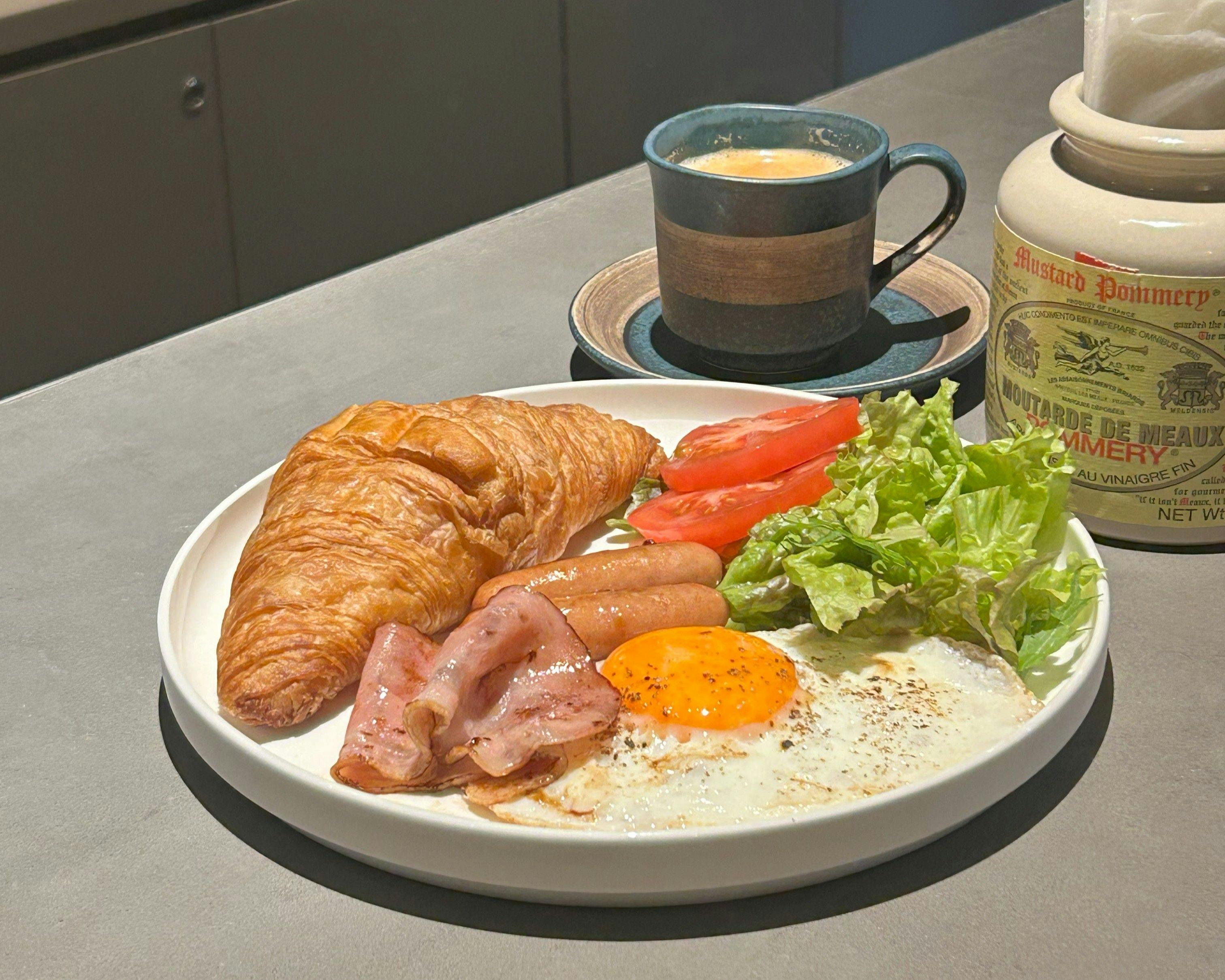 R Hotel Namba South