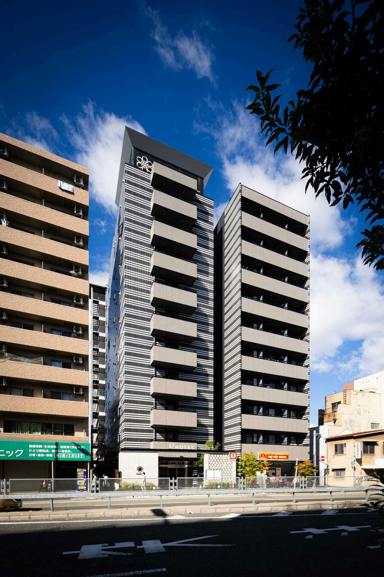 R Hotel Namba South