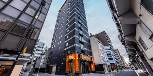 アパホテル〈上野 御徒町駅前南〉