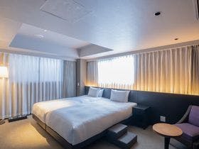 ｈｏｔｅｌ　ａｎｄｄｏｇｇｙ京都二条