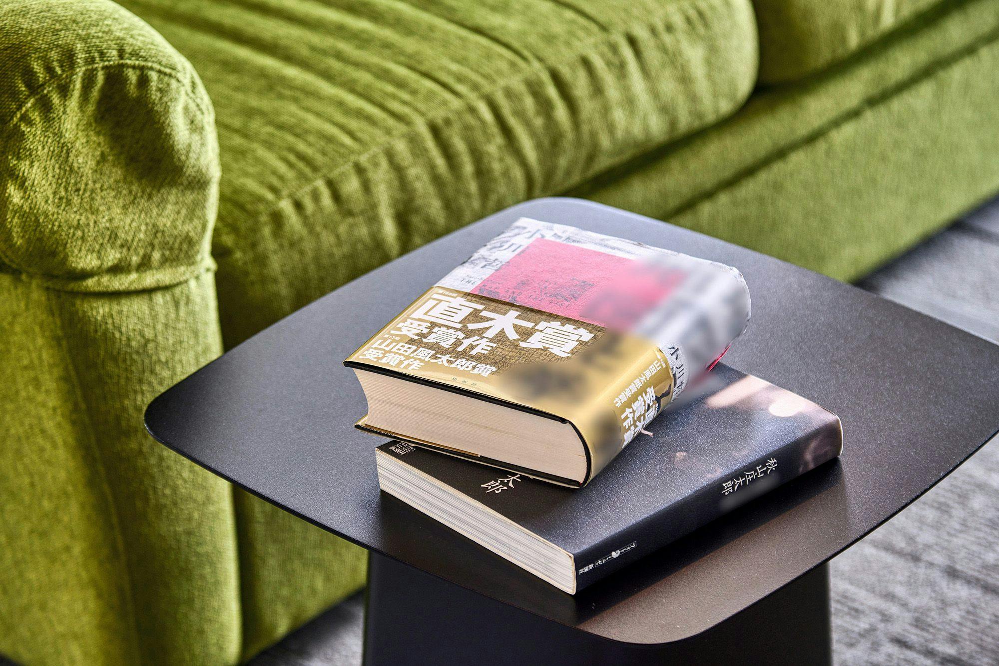 IN THE LIBRARY hotel and books TOKOROZAWA