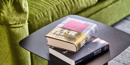IN THE LIBRARY hotel and books TOKOROZAWA